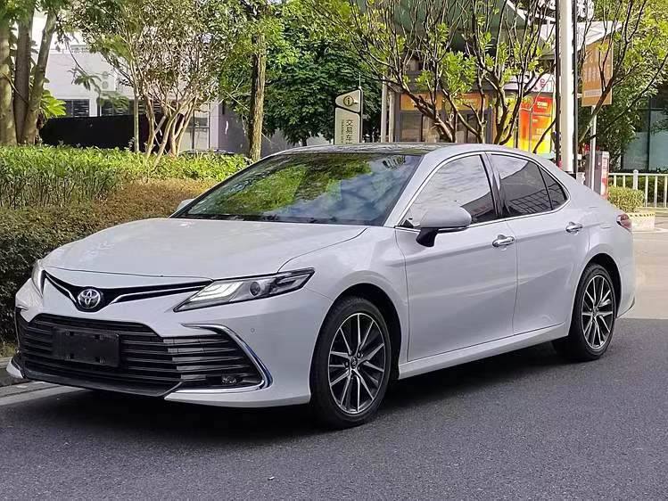 Toyota Camry 2021 2.5G 31000 км купить image preview