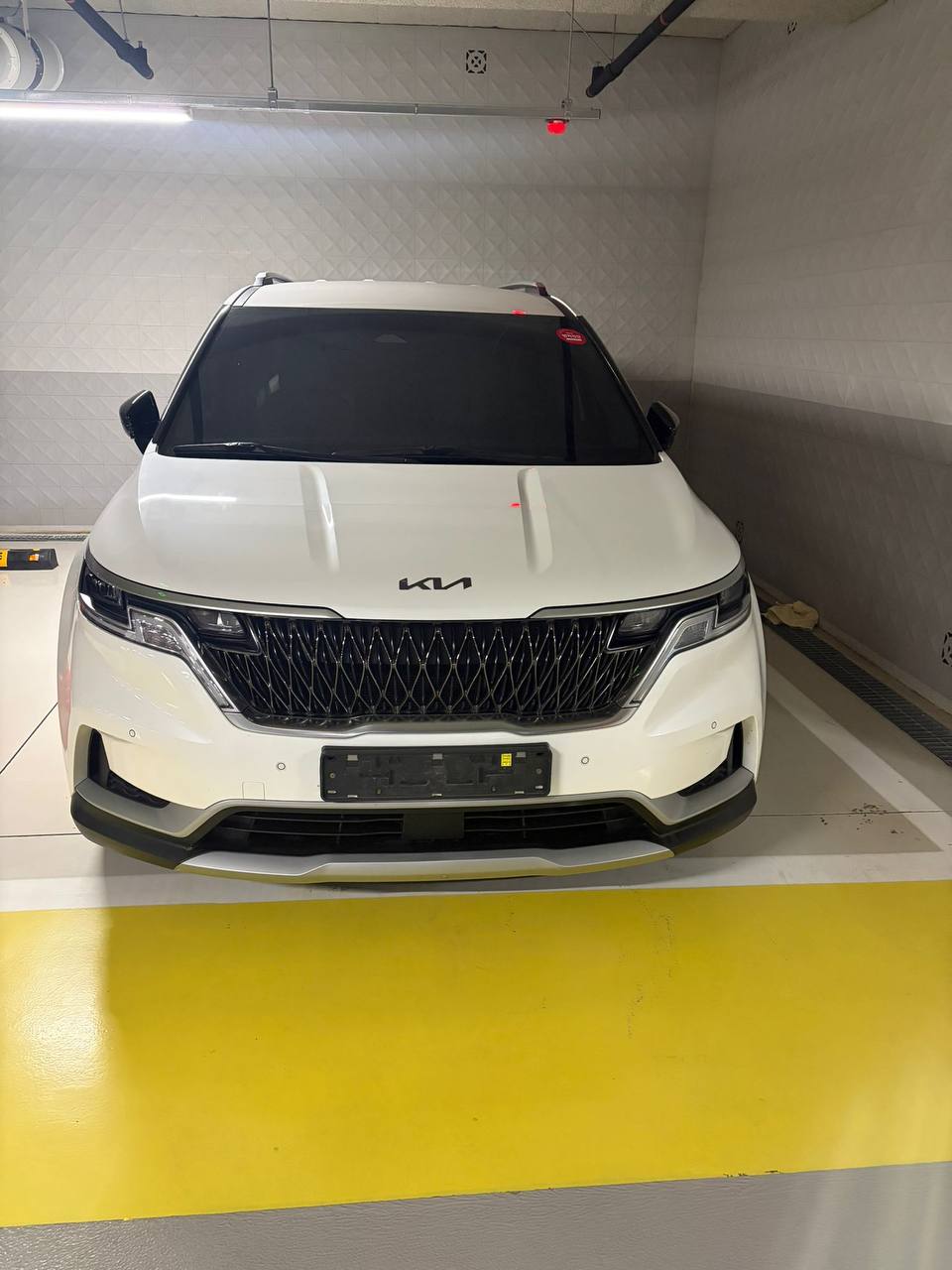 Выкупили и привезли Kia Carnival 2021 из Кореи image preview