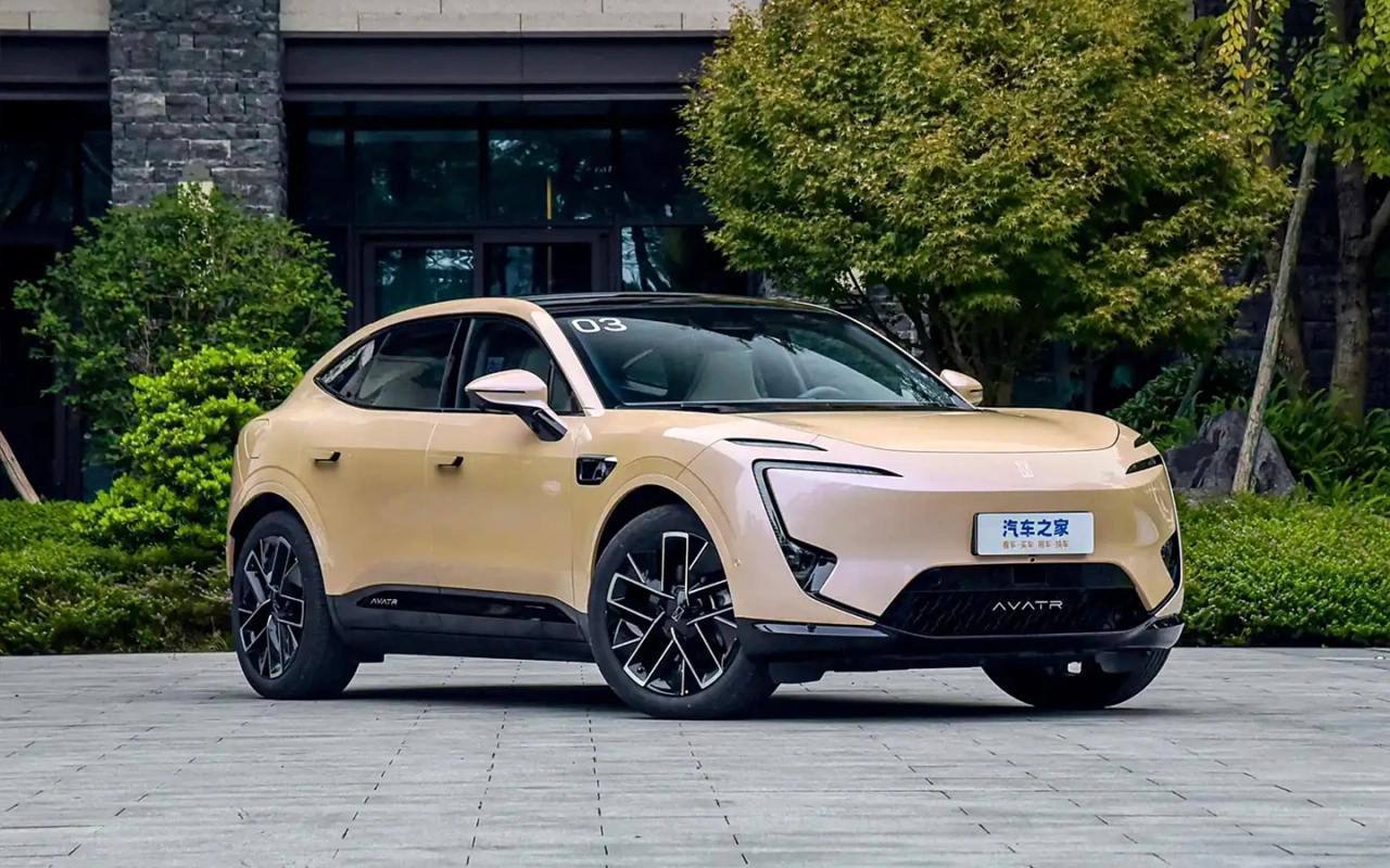 🔥Новый гибридный кроссовер Avatr 11 image preview