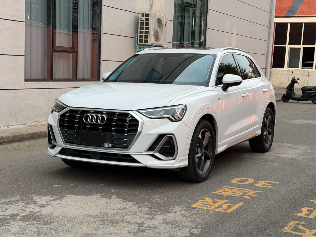 🔥 Горящее предложение: Audi Q3 2022 из Китая image preview
